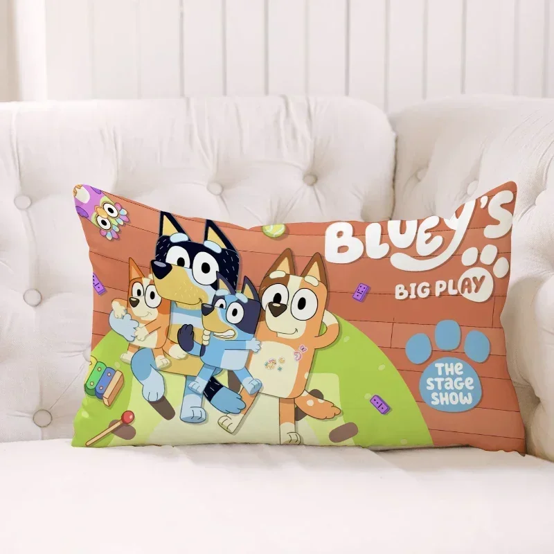 Funda de almohada Bluey, funda de cojín familiar de Bingoes, figura de perro azul de Anime, funda de almohada de lana, sofá, decoración de