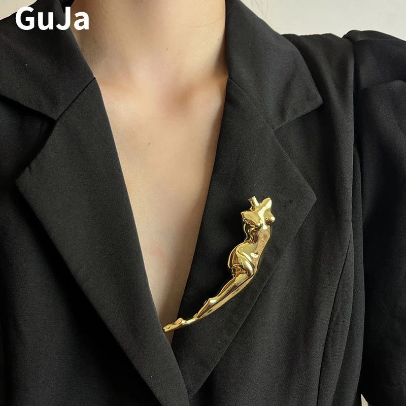 

Modern Jewelry European and American Design Irregular Metal Brooches Necklace For Women Party Gifts Cool Trend Accessories