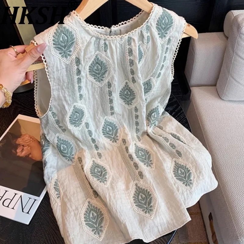 

HKSH Summer New Women Trendy Casual Veat Heavy Craft Embroidery Sleeveless O-neck Vacation Style Vintage Stylish Tank Top HK9008