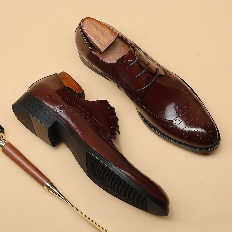 Spring/Summer British Brogue Youth Leather Shoes for Men with Carved Patterns, Slip-On and Lace-Up