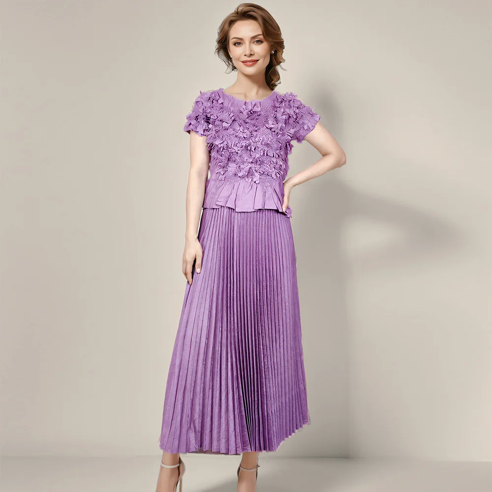 

French Casual Suit for Women with Niche Design, Handmade Floral Short Sleeved Top, Half Skirt, Women's Two-piece Set 2025