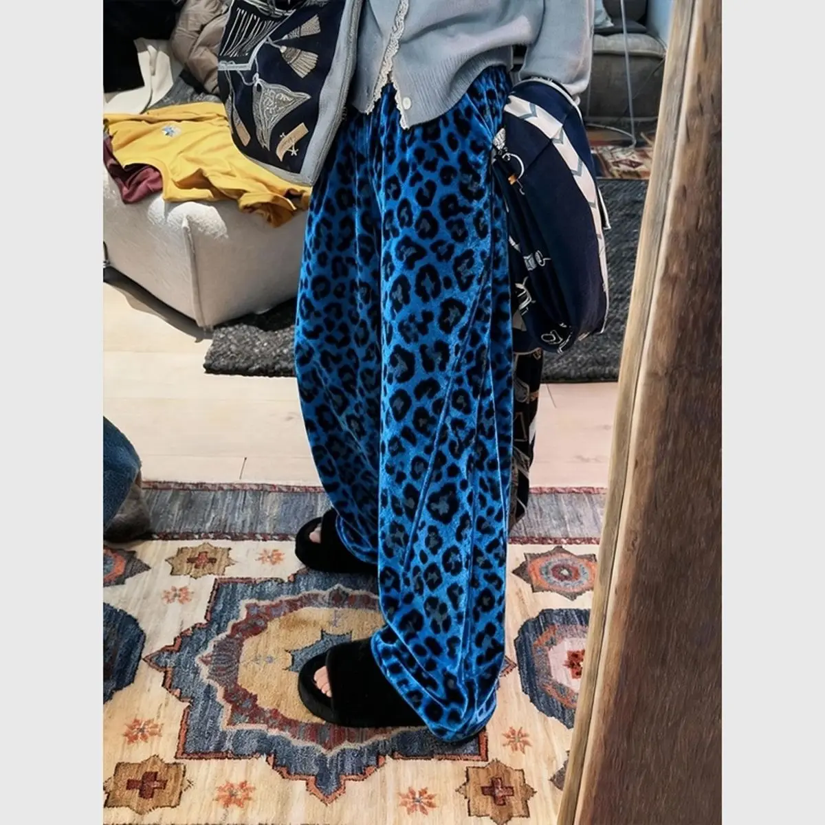 European high-end blue leopard print casual pants for women's autumn and winter 2025 new fashion trend pendant wide-leg pants