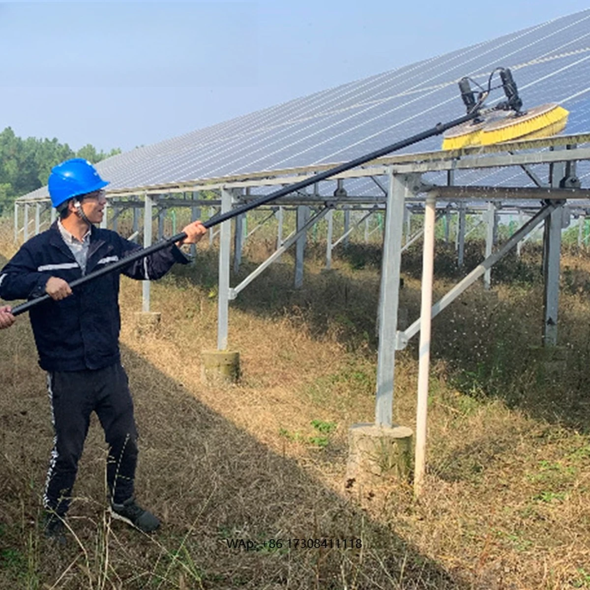 Roller Electric Cleaning Brush Rotary Cleaning Equipment 7.2m Length for Commercial Cleaning Solar Panels