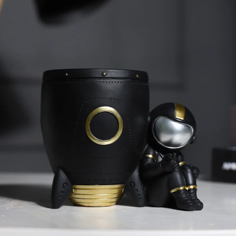Portalápices de astronauta creativo para niños, caja de almacenamiento de escritorio para oficina, artesanías de resina, astronauta
