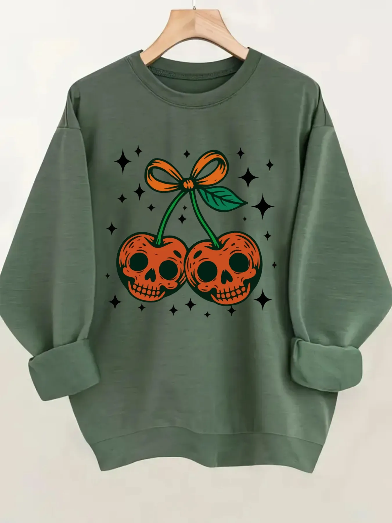 Women's Crew Neck Pullover Sweatshirt Skull Cherry Print Design, Soft Casual Long Sleeve, Daily Casual Top Outfit, Winter Women's Clothing, Halloween Costume Outfit