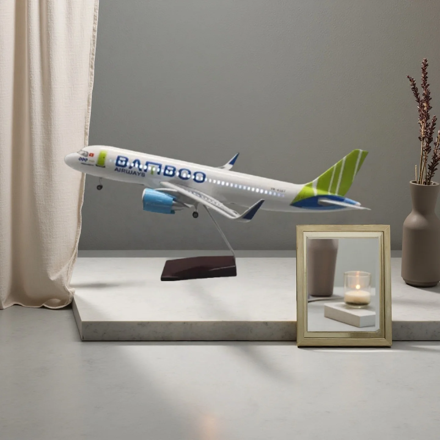 

Die-cast Airplane Toy Airbus A320 Bamboo Airlines Passenger Aircraft Model Resin Collection Plane Children's Toys Collected