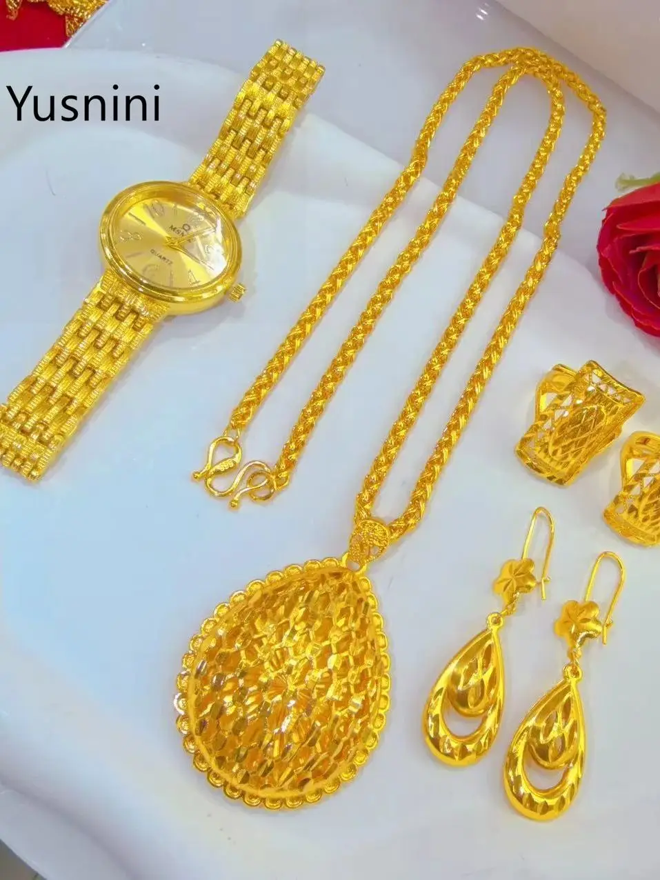 New Dubai Fashion High end 24K Gold Plated Necklace Earrings Rings Bracelets Exquisite Engagement Party Jewelry Set for Lovers view 5