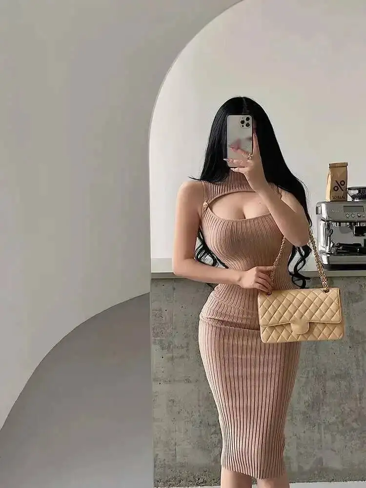 Pure Desire – robe mi-longue tricotée, Sexy, poitrine creuse, petit col haut, sans manches, enveloppant les hanches, robes élégantes, hauts 7LE7