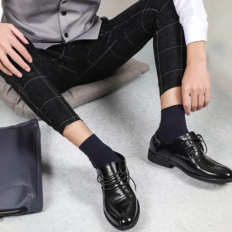 Meias de algodão dos homens 10 pares/lote preto branco cinza negócio casual meia tripulação macio calcetines respirável primavera verão para o sexo