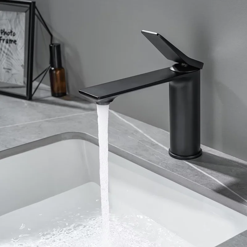 

Anti-Splash Bathroom Faucet - Hot/Cold Water Basin Mixer Tap for Vanity Sink with Smooth Water Flow and Easy Installation