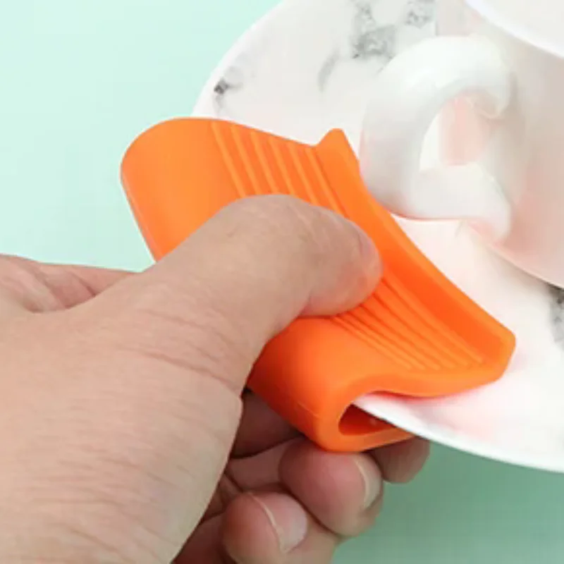 Grip Silicone pot Holder Sleeve Pot Glove Pan Handle Cover Grip Kitchen Tools Anti scalding silicone pot insulation hand clip