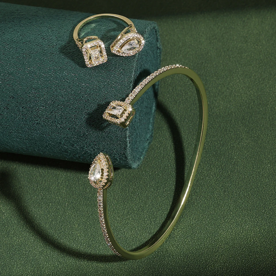 ZAKOL 2-teiliges Set Luxuriöses Geometrisches Quadratisches Wassertropfen-Armreif- und Ring-Set für Damen mit AAA-Zirkonia Hochzeitsschmuck – Detail 10