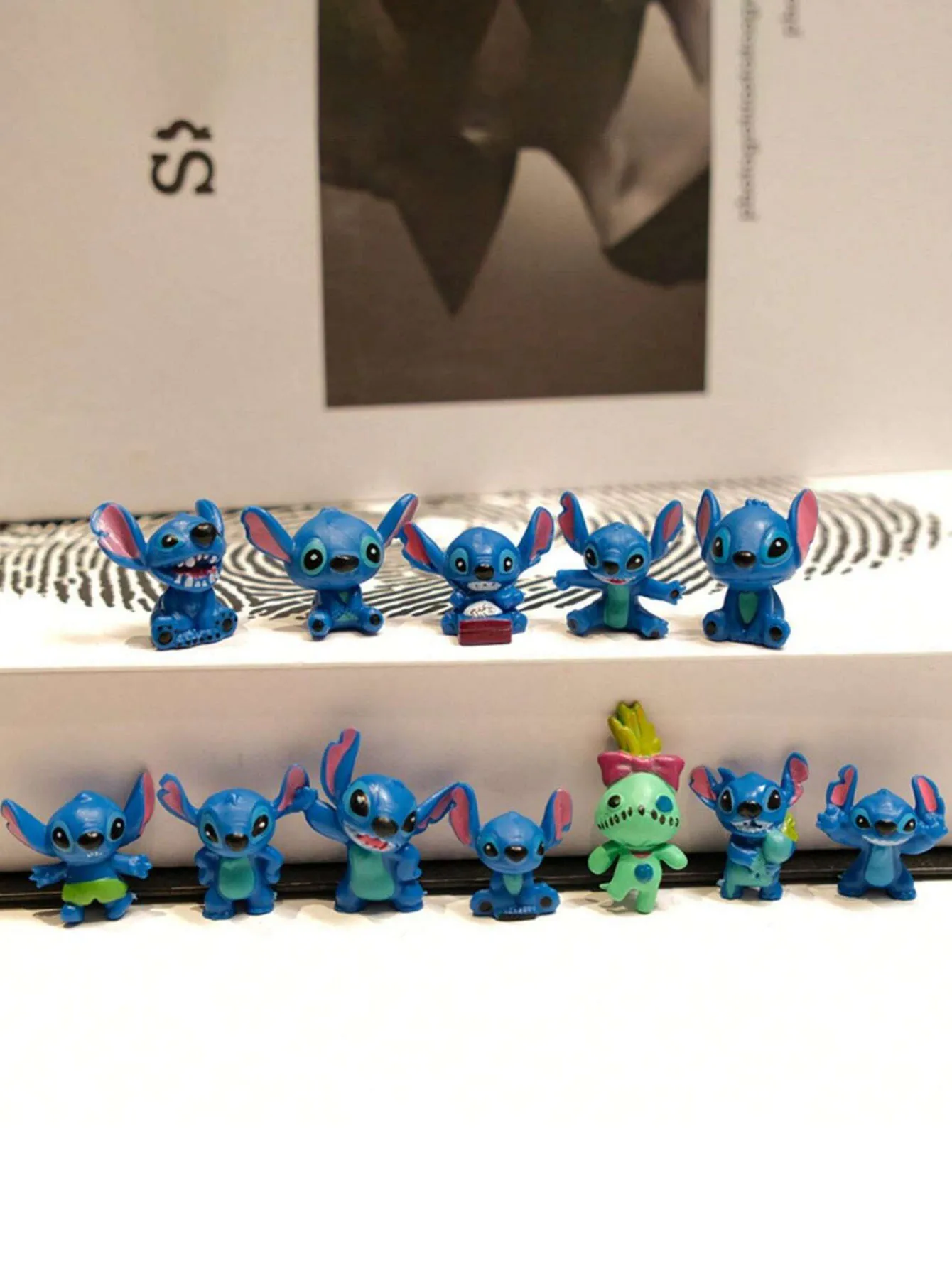 4/12pcs Stitch อะนิเมะรูปตุ๊กตาการ์ตูน Stitch เครื่องประดับภูมิทัศน์ Micro เค้กตกแต่งชุด PVC รูป 14 + ของขวัญวันเกิด