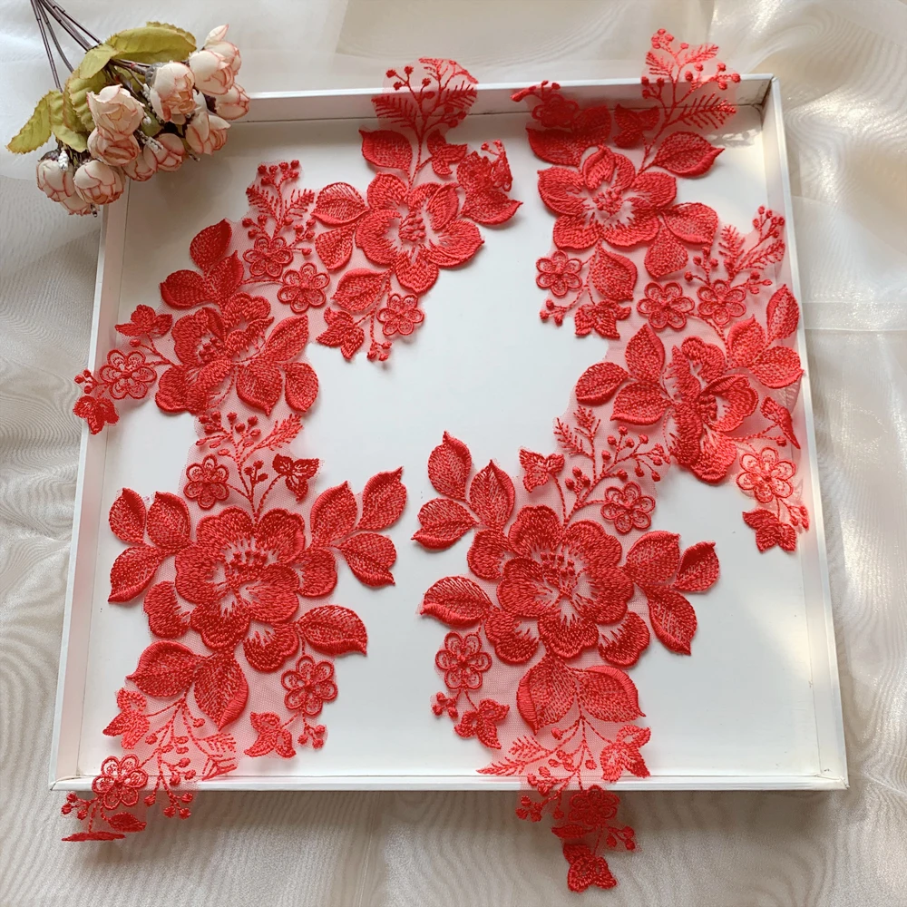 4 Stück = 2 Paare. Schwarz-Rote Rayon-Spitzenblumen mit Spiegeleffekt. DIY Hochzeitsschleier, Kinderkleidung, Applikations-Nähzubehör, RS2506113 – Detail 6