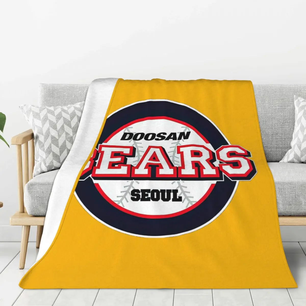 Doosan Bears Blanket Korea Baseball Seoul Logo Creative Design Light Throw Blanket Thin Soft Flannel Blanket Soft Big Blankets