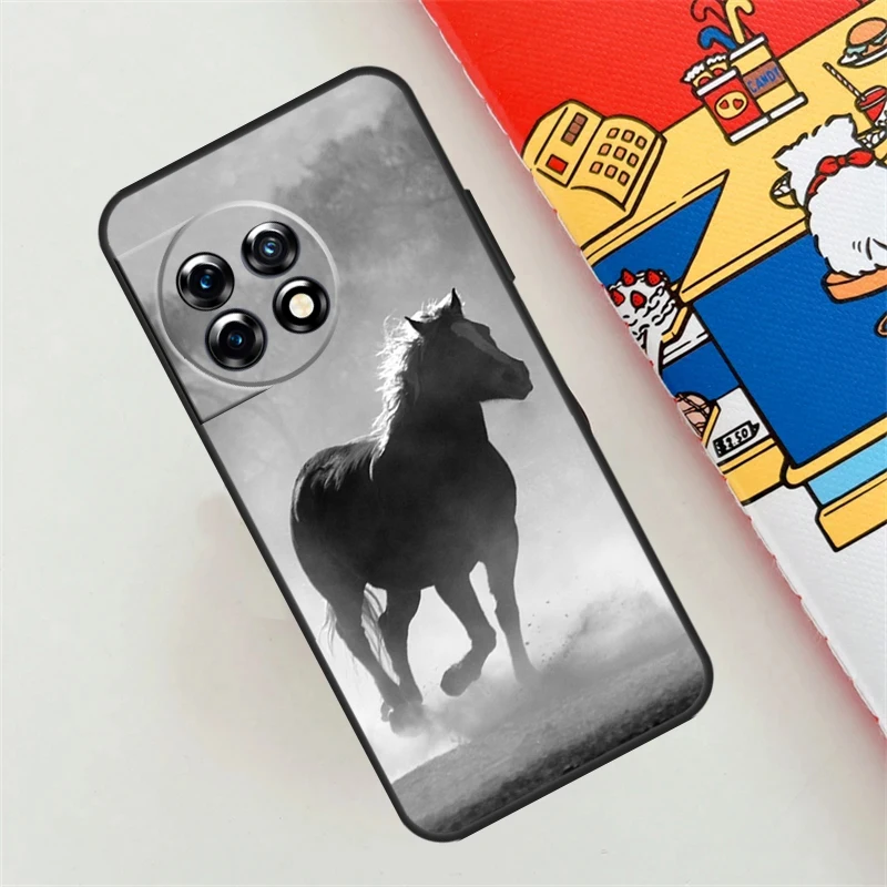 Running Horses Animal Case For OnePlus 10T 8T 12R 10R 9R 12 11 10 9 Pro Nord CE 4 2 Lite N10 N20 N30 Nord 3 Cover