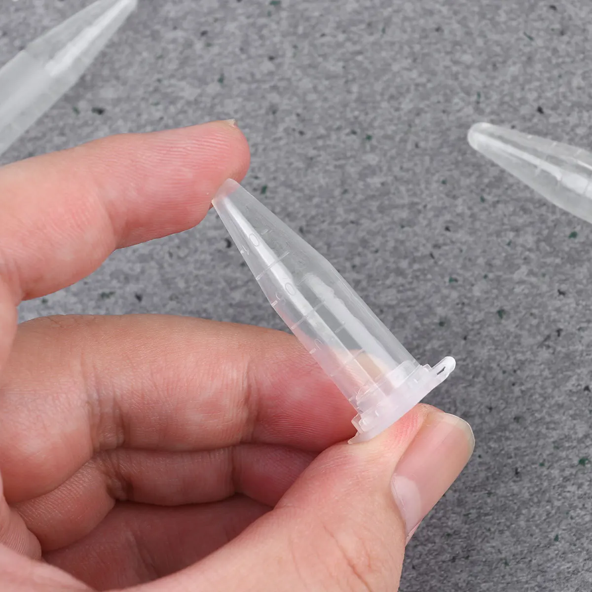 1,5 ml Zentrifugenröhrchenbehälter, 500 Stück, transparente Röhrchen mit Graduierung für Labor, Zuhause, Schule, Prüfung, Kunststoff-Zentrifugendose