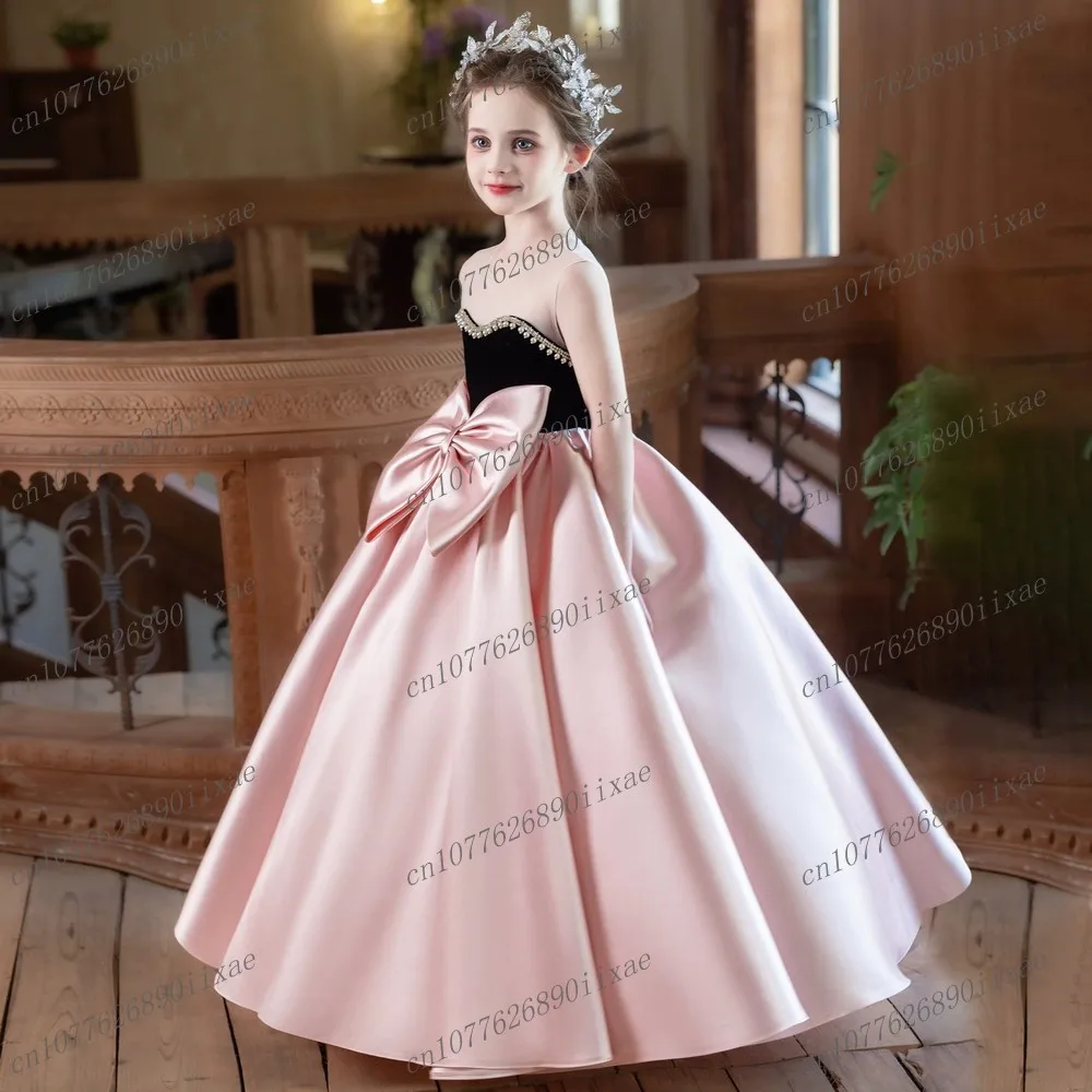 Nuovi abiti da ragazza di fiore con perle di raso nero e rosa per la festa di nozze Abito da prima comunione con colletto a cuore per ragazze