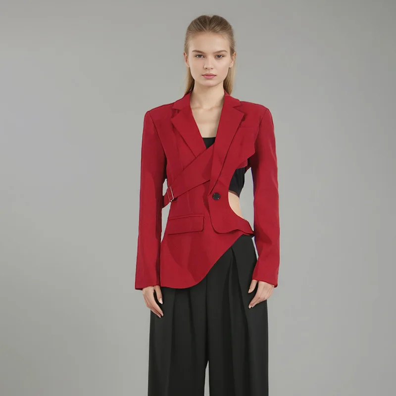 ملابس نسائية لعام 2025 بدلة صغيرة غير منتظمة نمط جديد نمط شخصي كم طويل مجوف سترة بدلة راقية للنساء