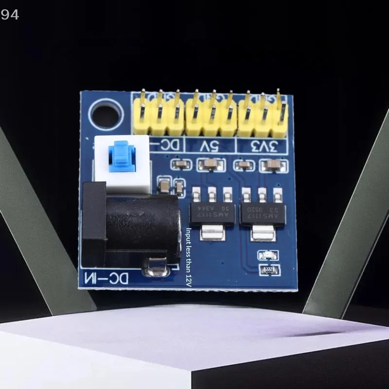 

Понижающий преобразователь мощности DC-DC модуль для Arduino; Многовыход от 12 В до 3,3/5 В