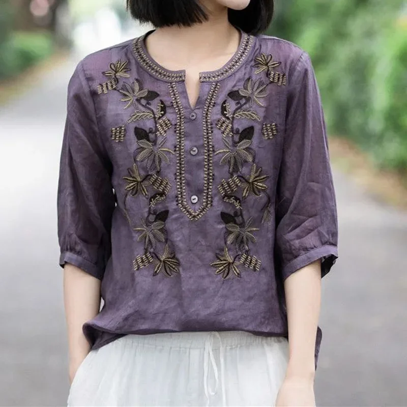 Women's Fashion Embroidery Spliced Solid Color V-Neck Shirt Summer Female Clothing New Vintage Loose Casual Half Sleeve Blouse