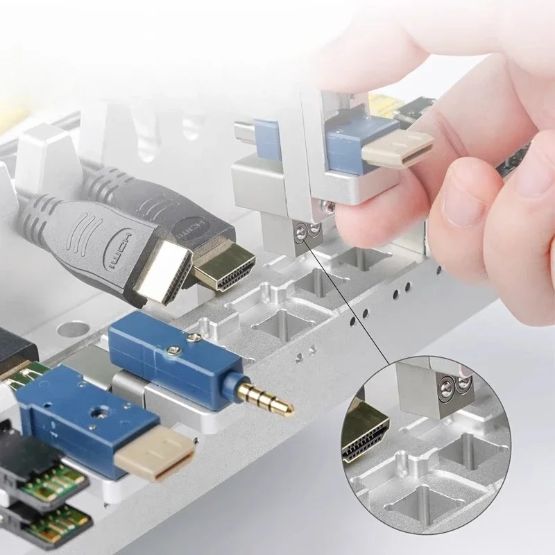 Direct supply flexible plug high life high first pass yield quick release quick change QSFP test adapter connector