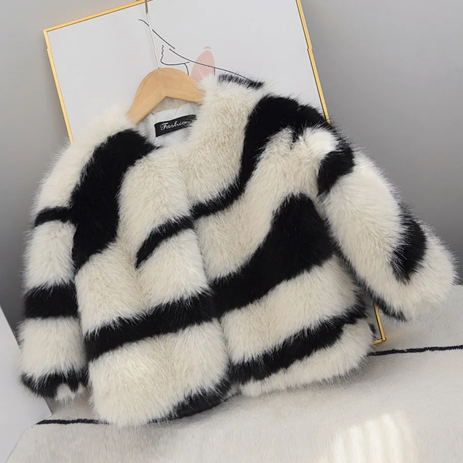 

2024 New Autumn and Winter Zebra Pattern Children Fur Coat Girls Imitating Fox Fur Winter Elegance Coat