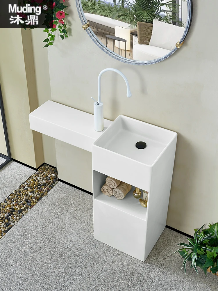 Cline Kunststein Waschbecken integriert Boden stehende Creme Wind