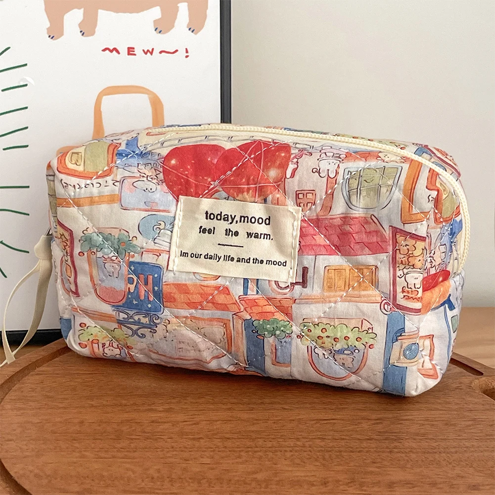 Quilted Makeup Bag Cosmetic Organizer Bag Aesthetic Makeup Storage Bag Little Rabbit Portable Cosmetic Pouch for Outdoor Travel