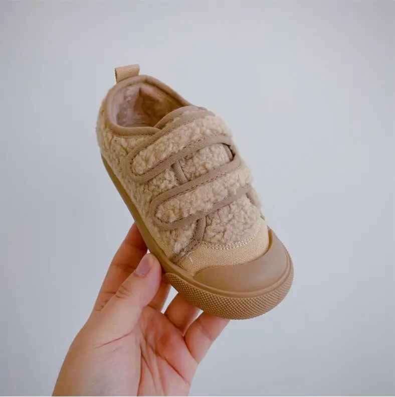 

Winter 2024 New Children's Shoes Boys Thickened Warm Casual Shoes Lamb Wool Temperament Girls' Cotton Shoes Size 22-31