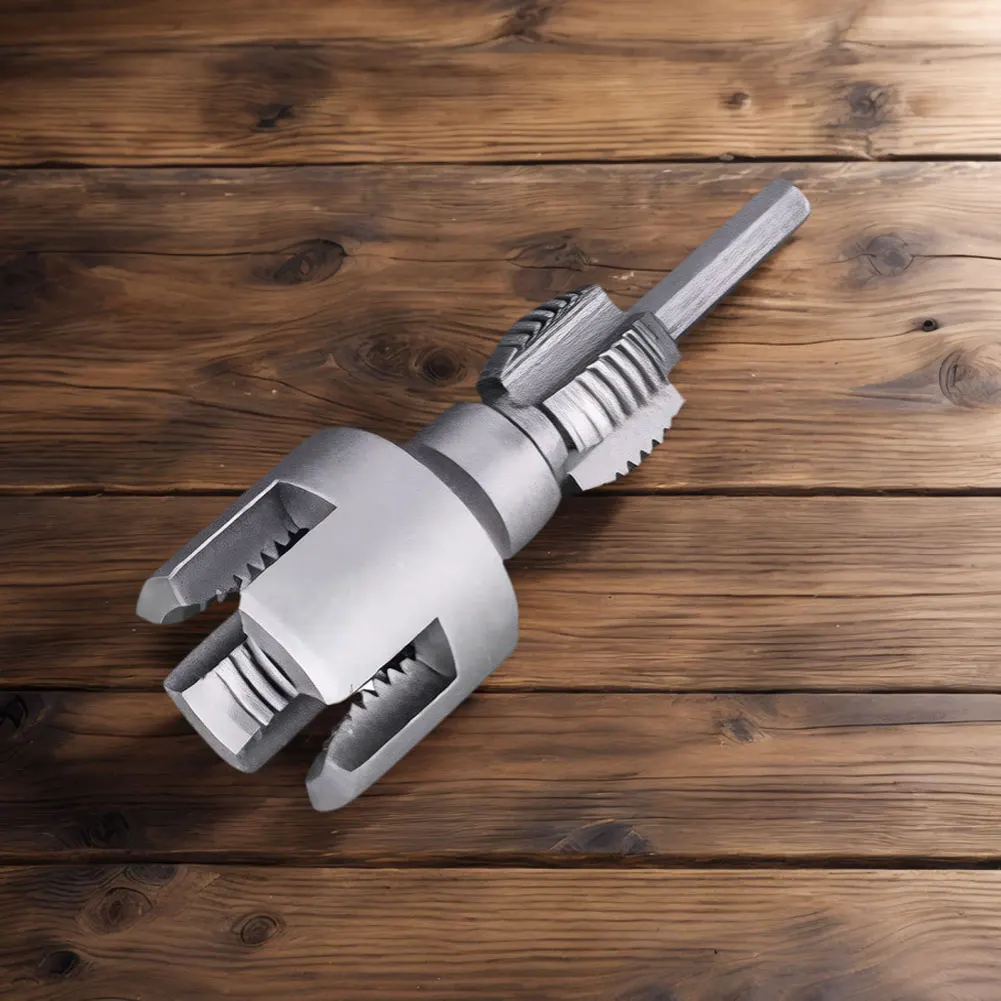 

Встроенный инструмент для нарезки внутренней и внешней трубы Набор штампов для метчиков для пластиковых труб Инструмент для изготовления резьбы для труб для резки и нарезки труб