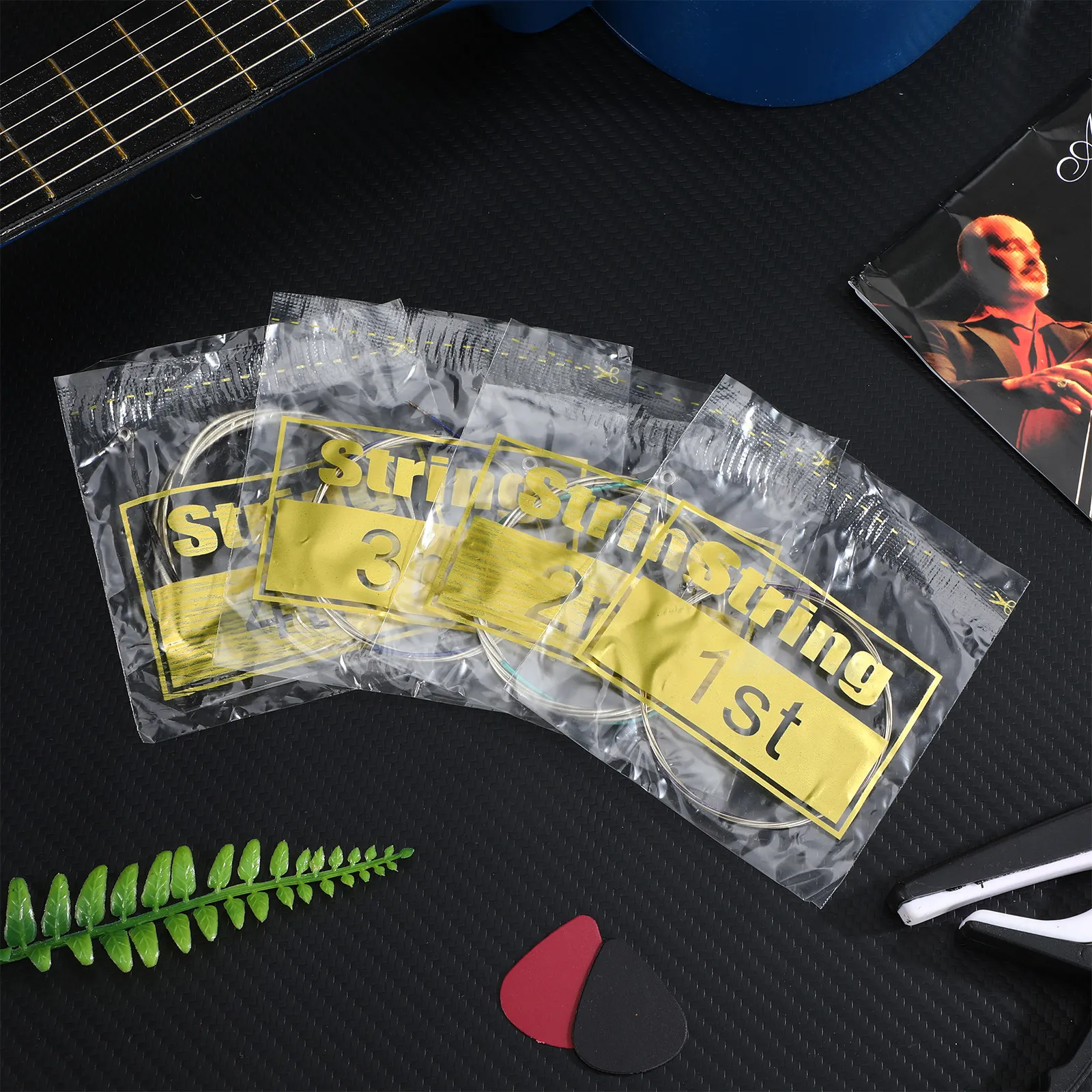 

4 шт. струны для виолончели, высококачественные, из нержавеющей стали, прочные, долговечные, сменные, для аксессуаров для виолончели, для музыкантов, прозрачные