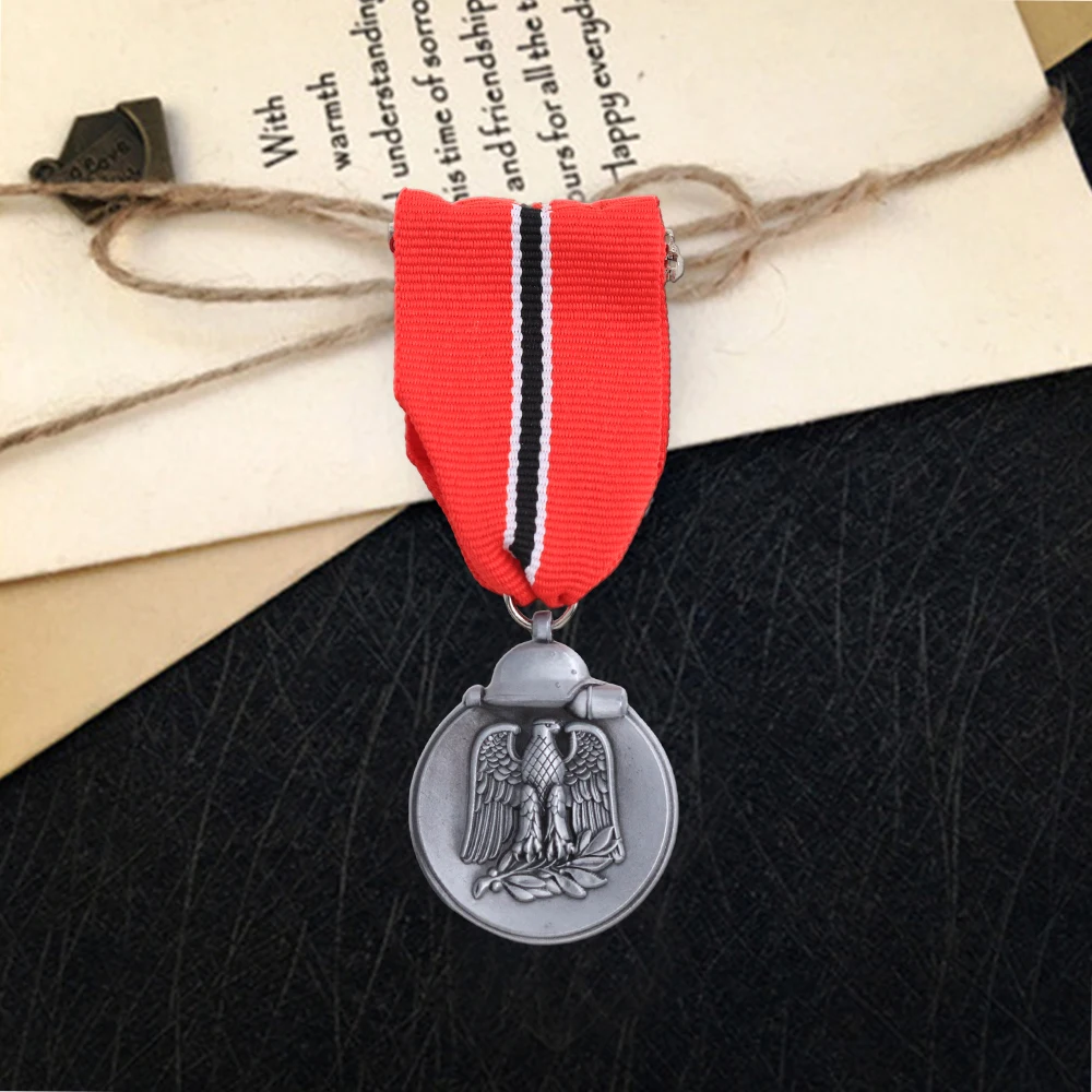 The German Eastern Front Winter Medal Frozen Meat Medal Soviet Emblem  Metal Medal Are Hung Accessory
