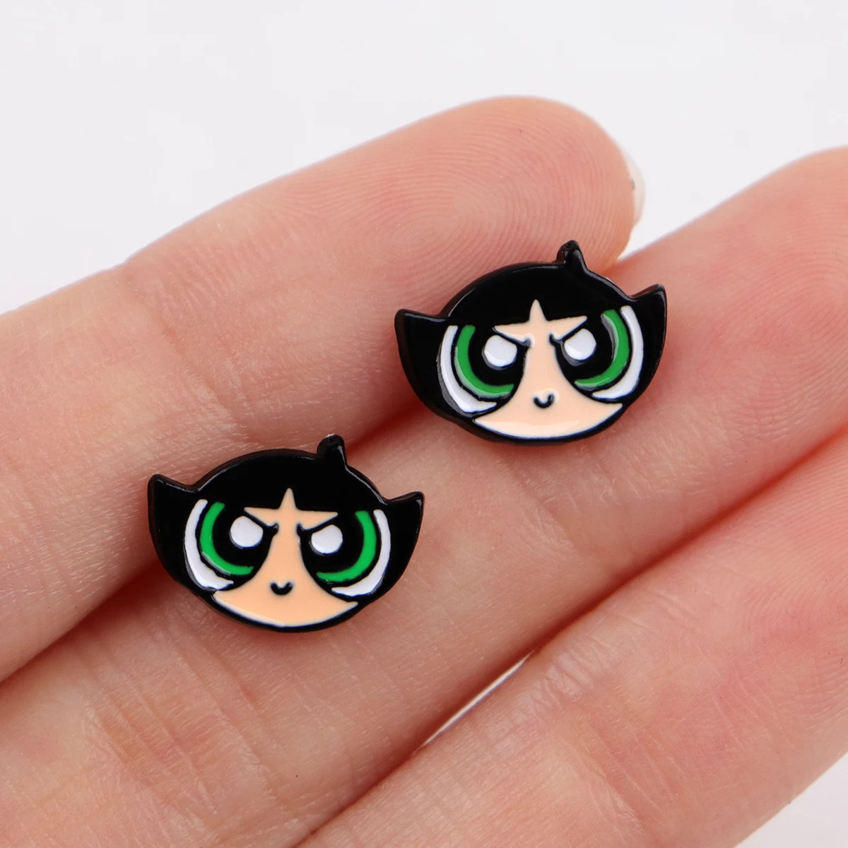 Anting Anak Perempuan Lucu untuk Wanita Anting Kancing Baja Tahan Karat Penjahat Lucu Perhiasan Korea Aksesori Cosplay Hadiah Pesta Mainan Anak-anak