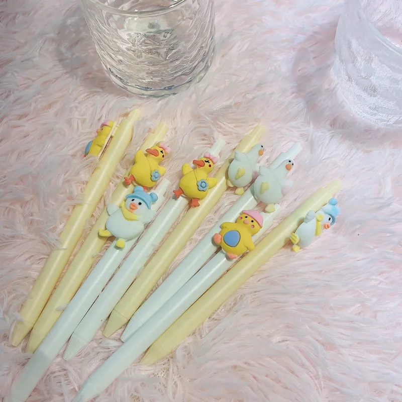 

36PCS Cute high face value neutral pen push carbon pen 0.5 good looking pen girl heart ins student pen