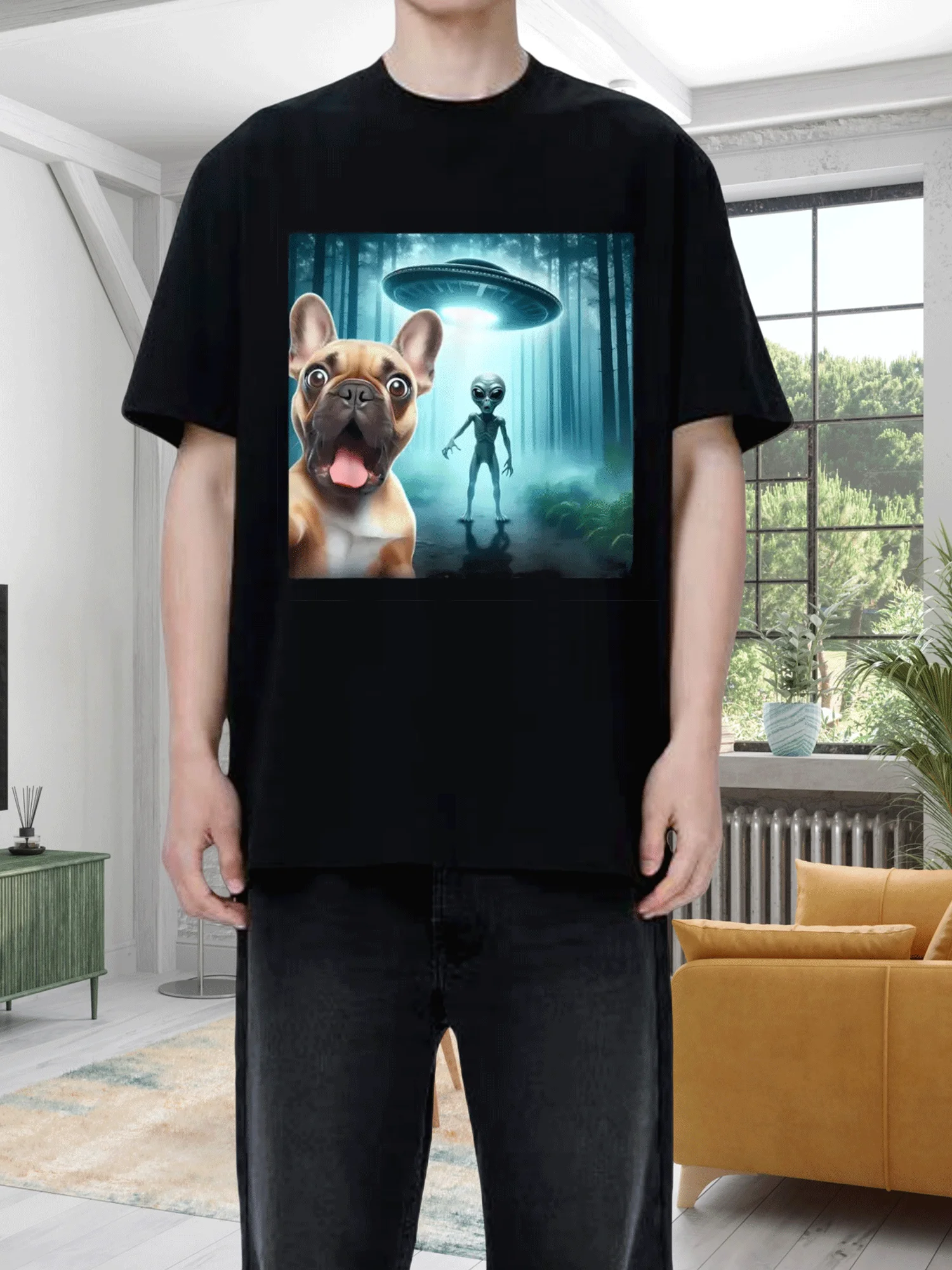 

Fantasy T-shirt Dog Meets Alien Black Short Sleeves, Printed Interesting Patterns, Left Is French Bulldog, Right Is Aliens
