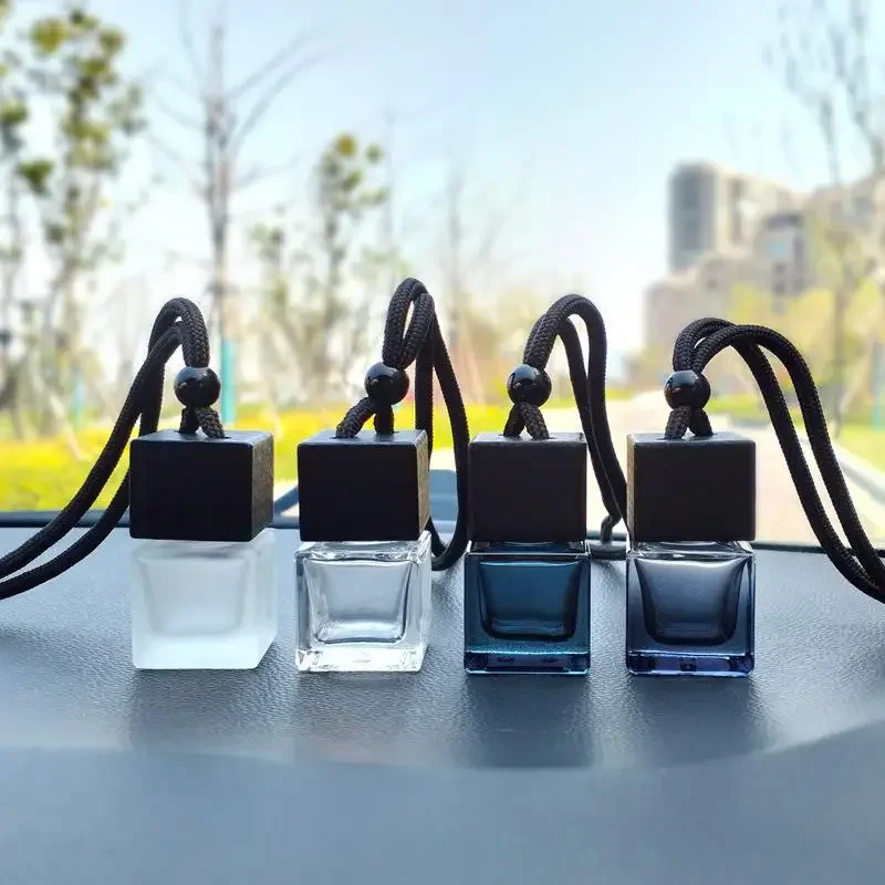 1 pz copertura nera quadrata in vetro profumo per auto bottiglia vuota pendente per auto montato profumo pendente diffusore di olio profumato interni auto