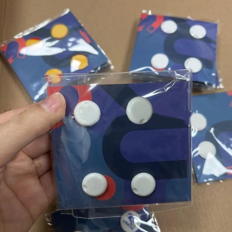 

10/8/4 лота, держатель нагрудника для гонок Marathons Race, фиксирующий зажим для бега, для бегунов и триатлонов