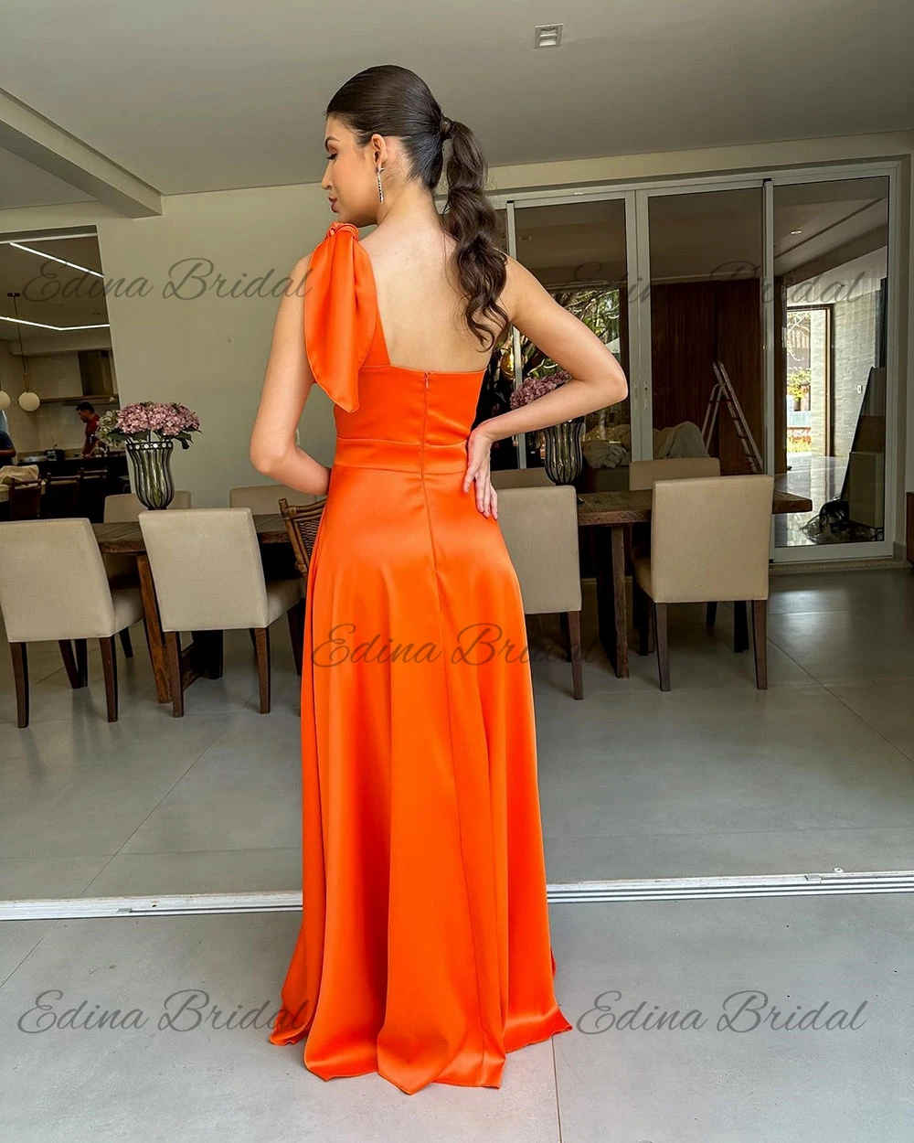 Vintage Prom Gown A-line High Slit One Shoulder Sleeveless Bow Backless Evening Dresses Solid Color Satin فساتين سهرة فخمه