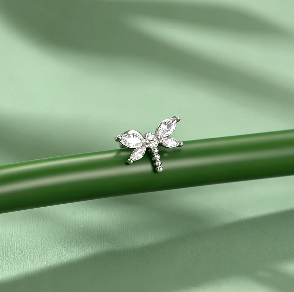 1 Stück Schmetterling Zirkon Helix Ohrstecker für Frauen Innengewinde Blumen-Labret Tragus Piercing Körperschmuck – Detail 6