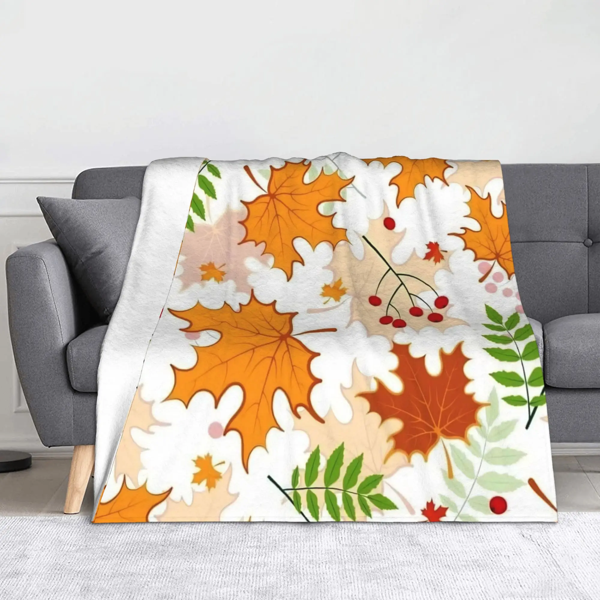 Maple Fallen Leaves Flannel Throw Blankets Autumn Leaf Blankets for Bed Travel Ultra-Soft Quilt