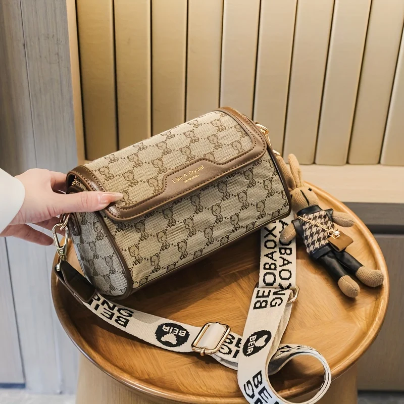 Magnetic Bear Print Crossbody Bag - Chic Faux Leather with Durable Lining, Fashionable & Versatile for Every Day