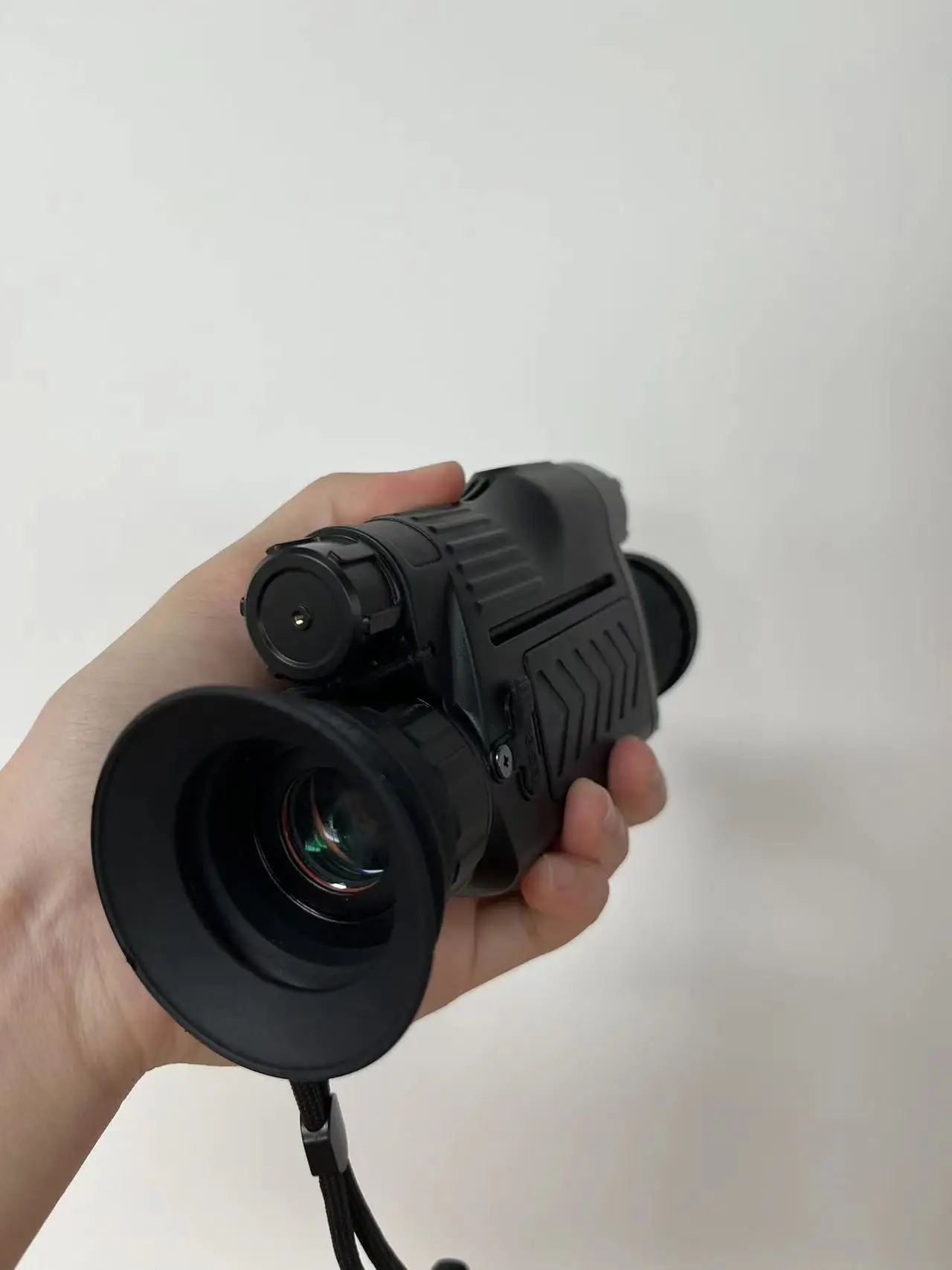 Night Vision Scopes Thermal Imaging Monocular Telescope for Hunting