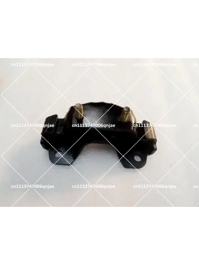 Engine Rear Suspension Support Mount Bracket, Heavy‑Duty Pickup Truck Engine Rubber Cushion Repair Replacement Part