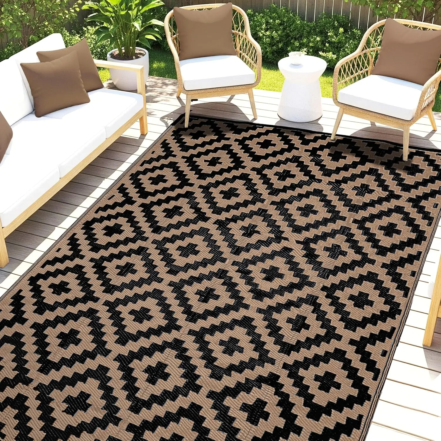 

Waterproof Outdoor Rug for Patio 6 x 9 ft, Reversible Plastic Straw Mat for Camping, Picnics, Balcony, Patio, Diamond - Black