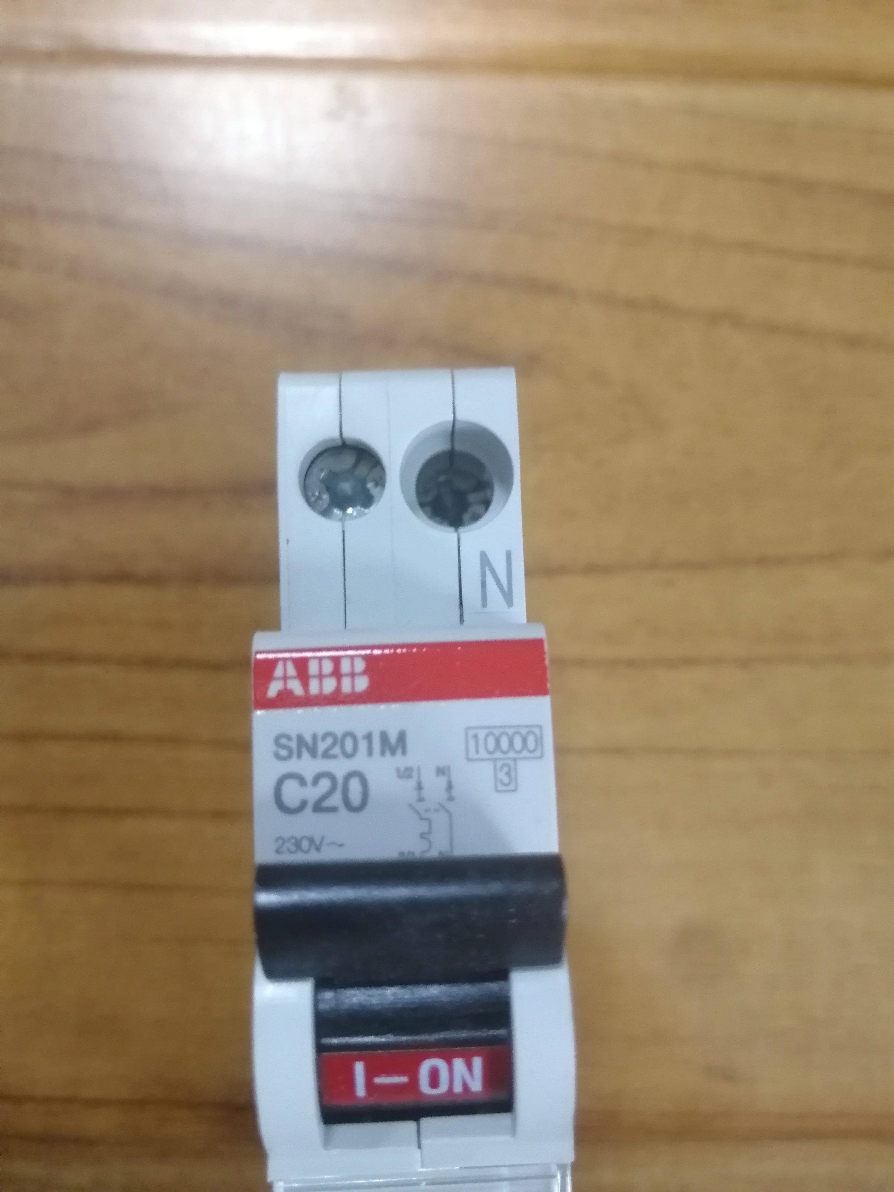 ABB miniature circuit breaker  MCB   SN201 M-C10  Product ID:2CSS275101R0104