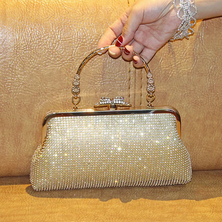 

Luxury Evening Clutch Purse Wedding Handbag Women Par Bags Modern Neutral Sle Diamond Embellied Soft Medium Size Bag