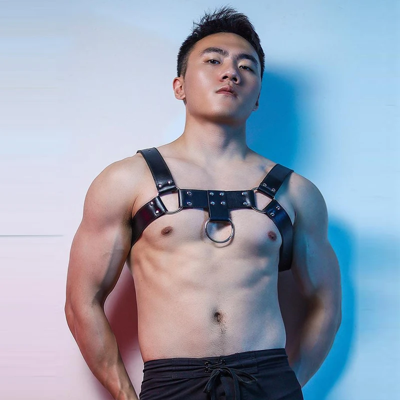 

Sexy Black Pu Leather Chest Strap Gogo Dance Clothes Pole Dance Clothing Nightclub Bar Muscle Man Dancer Stage Costume VDB5938