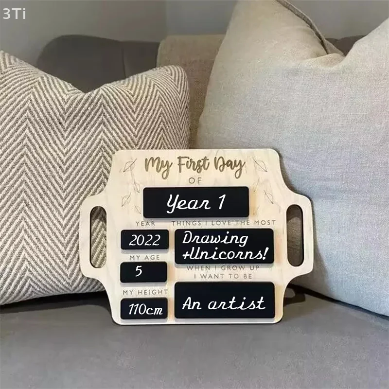学校初日サイン ポータブル ハングバック 学校黒板サイン パーソナライズされた学校初日チョークボード 写真小道具