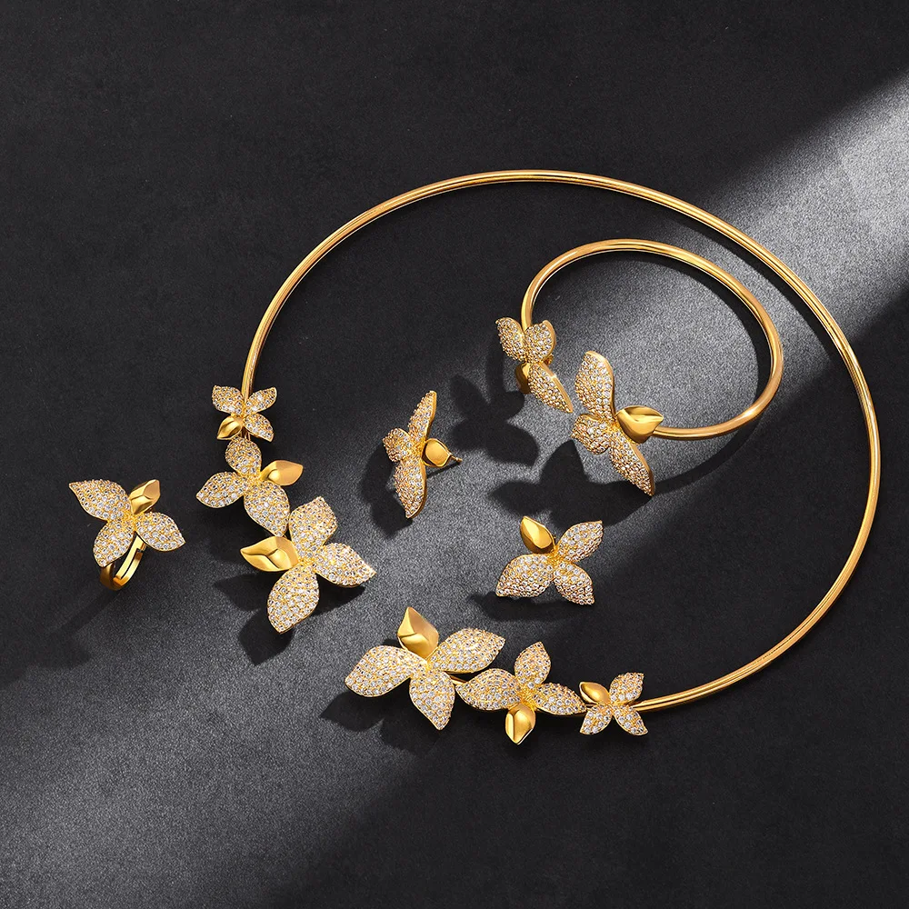 

New Leaf Flower Design - Exquisite, Luxurious, Sophisticated, High-End - Golden - Versatile Evening Dress Set